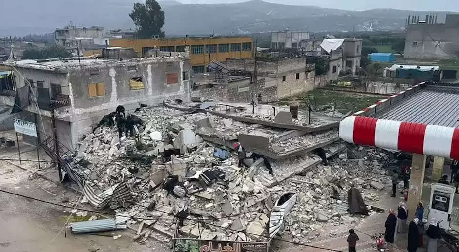 Turkey Earthquake: मलबे में तड़पती जिंदगी, भूकंप के बाद तुर्किये के शहरों में मलबे का अंबार
