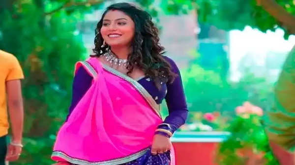 शिल्पी राज के आगे फीकी पड़ीं नेहा राज, एक के बाद एक गाने हो रहे फ्लॉप