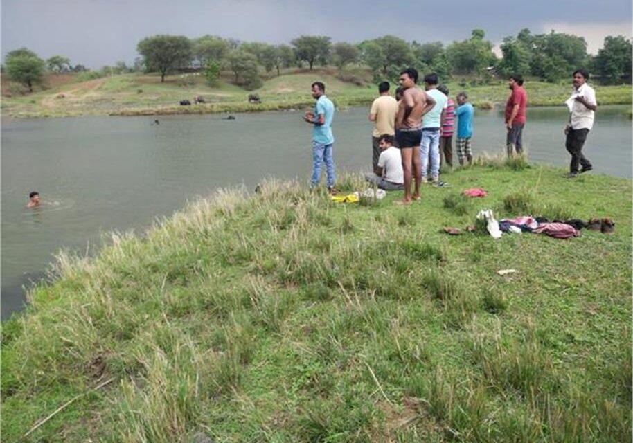 अनूपपुर की जोहिला नदी में नहाने गए एक ही परिवार के दो लोगों की डूबकर हुई मौत, गांव में पसरा मातम