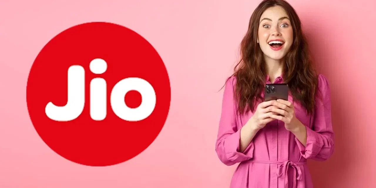 खुशी से उछल पड़ेंगे Jio यूजर्स, इन 2 प्लान्स में फ्री मिल रहा 20GB डेटा