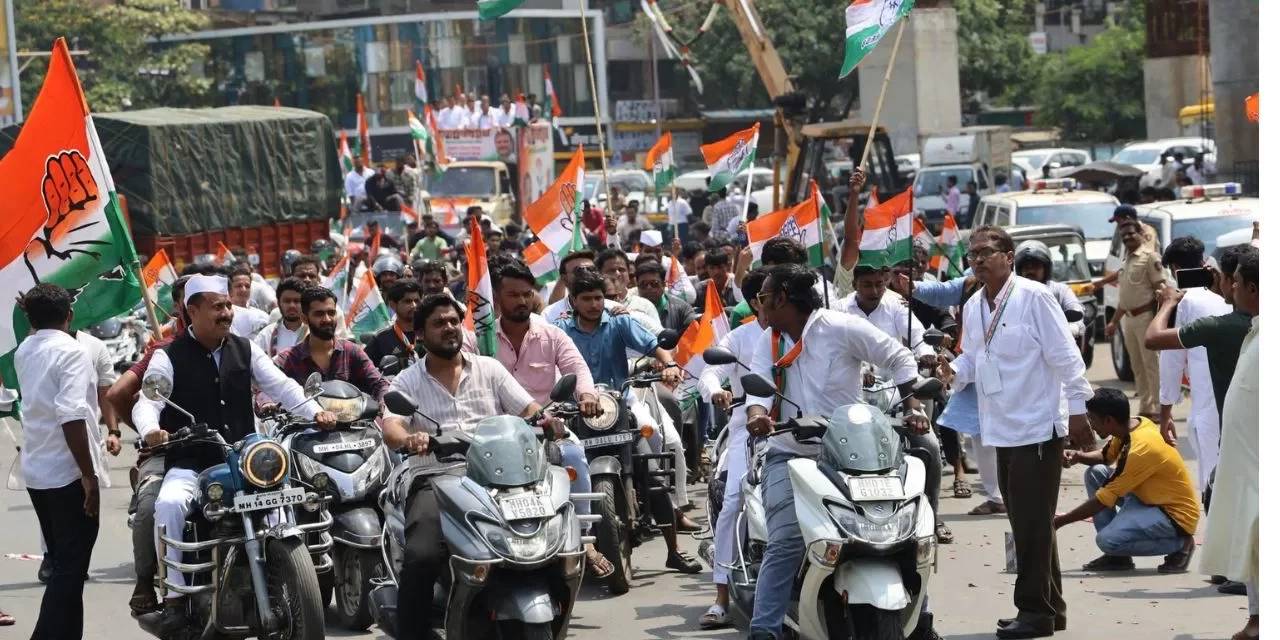 राहुल गांधी को धमकी देने पर बिफरी कांग्रेस, महाराष्ट्र में किया प्रदर्शन, कहा-डर गई है BJP