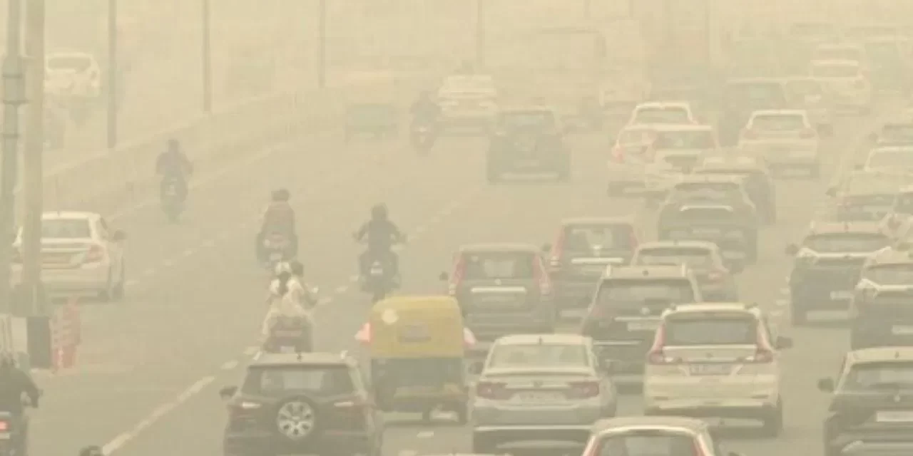 न पटाखे जले, न ही आई धुंध… फिर कैसे 400 के पार हो गया दिल्ली का AQI?