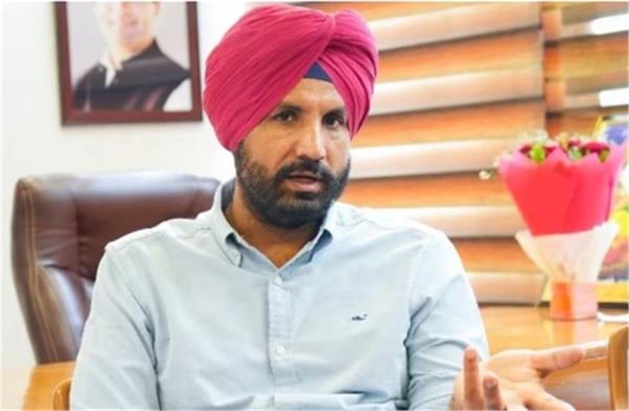 Manpreet Badal के बाद अब Raja Warring की वीडियो वायरल, जानें क्या बोले