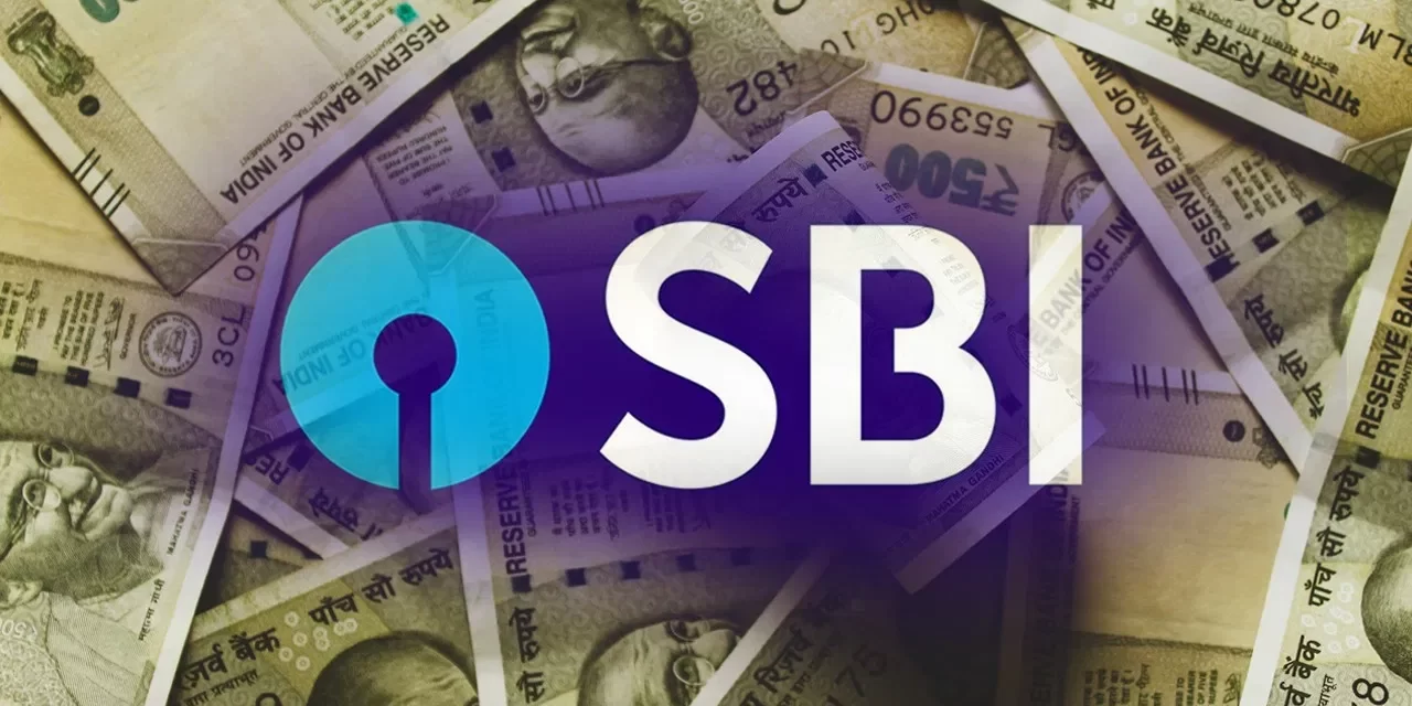 देश के सबसे बड़े बैंक से लोन लेना हुआ महंगा, SBI ने बढ़ाई ब्याज दरें…जानें क्या है नया रेट