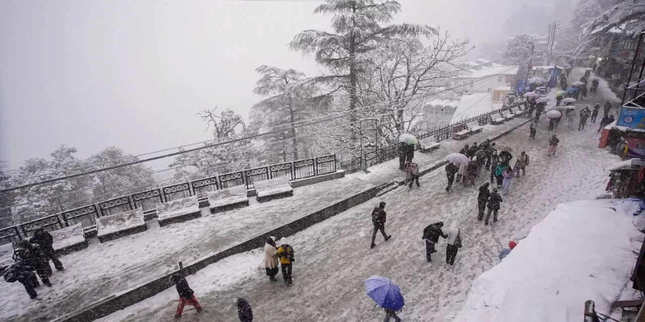 अंटार्कटिका से भी ठंडा हुआ कश्मीर, सोनमर्ग से गुलमर्ग तक बर्फ ही बर्फ, जानें 18 शहरों में कितना पहुंचा तापमान?