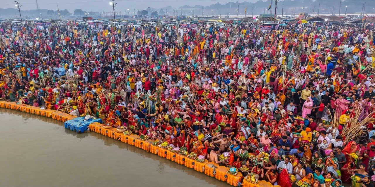 Mahakumbh 2025 में चलेगा टेक्नोलॉजी का जादू, नए तरीके से देखें पेशवाई, शाही स्नान और गंगा आरती