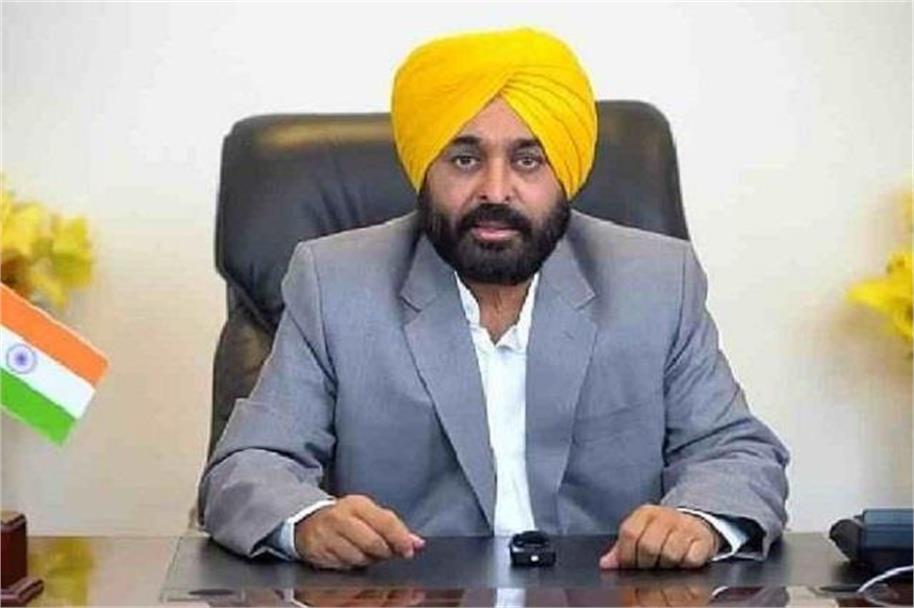 Punjab Police के 24 SHO को मिला प्रमोशन, CM Mann ने घर बुलाकर दी Good News