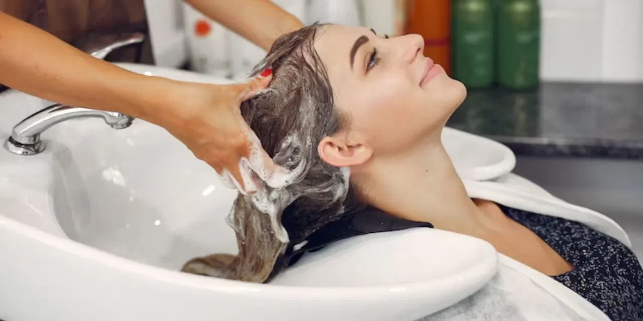 Hair Spa करवाने के बाद न करें ये 5 गलतियां, बालों को होगा नुकसान