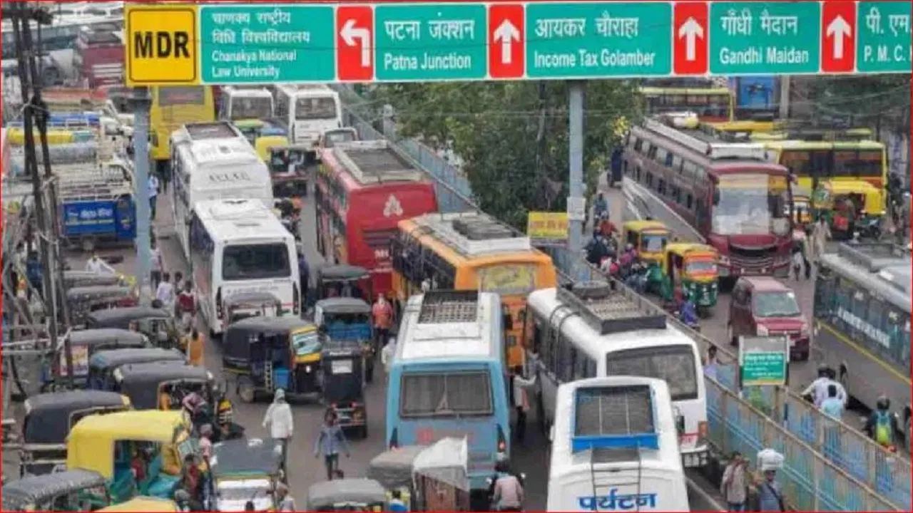 Patna Traffic Update: पटना में महाशिवरात्रि शोभायात्रा आज, इन रास्तों पर रहेगी No Entry; घर से निकलने से पहले देखें पूरा रूट प्लान Patna Traffic Update: पटना में महाशिवरात्रि शोभायात्रा आज, इन रास्तों पर रहेगी No Entry; घर से निकलने से पहले देखें पूरा रूट प्लान