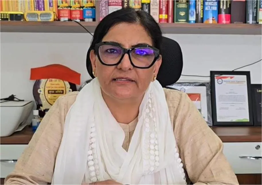 Badshah Tatiri Song Controversy: नहीं थम रहा ‘टटीरी’ गाने पर विवाद, शिकायतकर्ता सविता आर्या ने बादशाह के खिलाफ मीडिया में खोला मोर्चा; जानें क्या है पूरा मामला