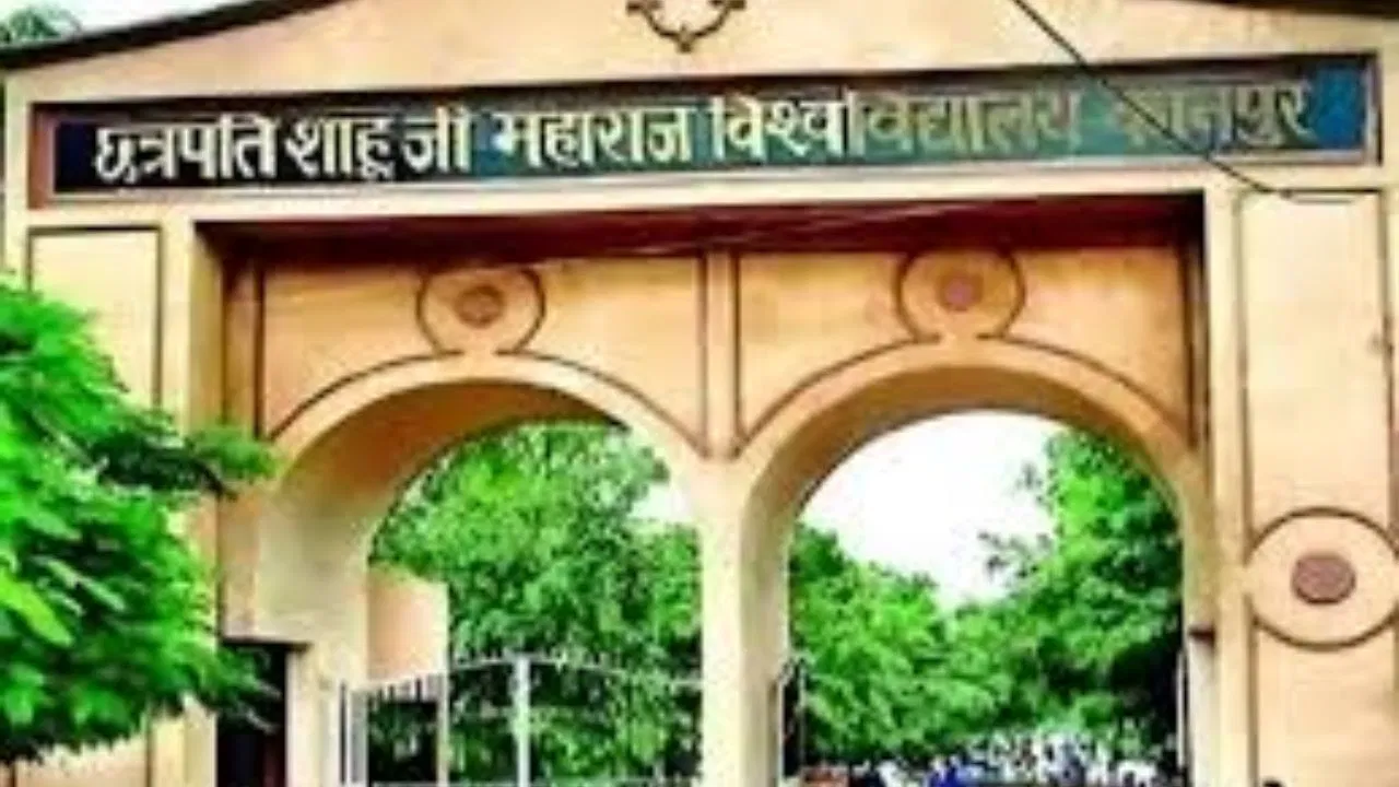 CSJMU Gangrape Case: यूनिवर्सिटी की जांच में ‘गैंगरेप’ का आरोप निकला झूठा! 3 छात्रों को क्लीन चिट, जानें कमेटी ने क्या कहा? CSJMU Gangrape Case: यूनिवर्सिटी की जांच में ‘गैंगरेप’ का आरोप निकला झूठा! 3 छात्रों को क्लीन चिट, जानें कमेटी ने क्या कहा?